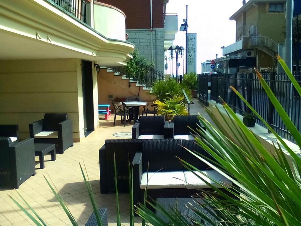 Hotel Perla Verde Rimini Exterior photo